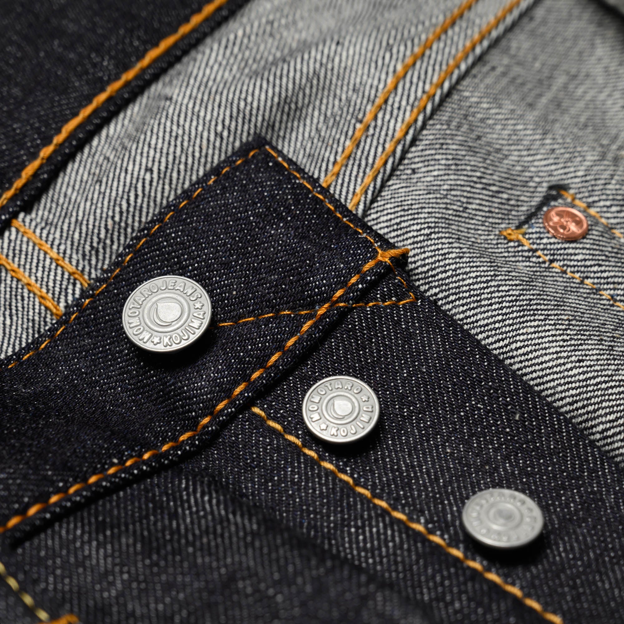 Momotaro 0306-V 15.7oz Zimbabwe Cotton Tight Tapered Selvedge Denim Hardware Detail