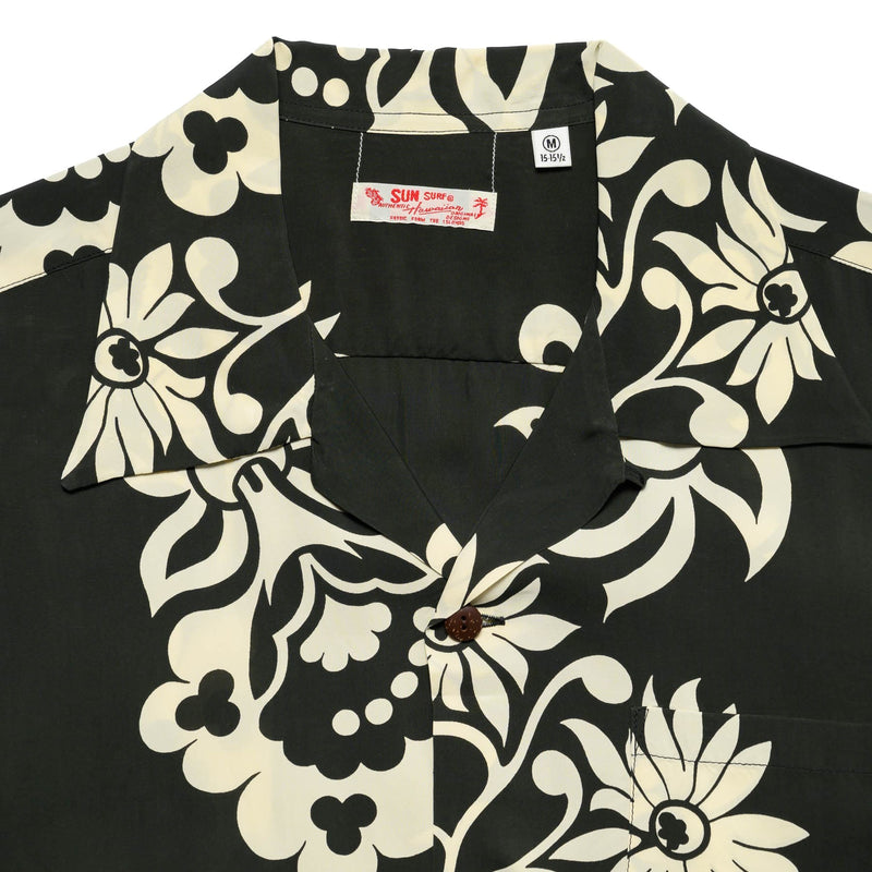 Sun Surf Sunlight Flower Short Sleeve Hawaiian Black Collar Detail