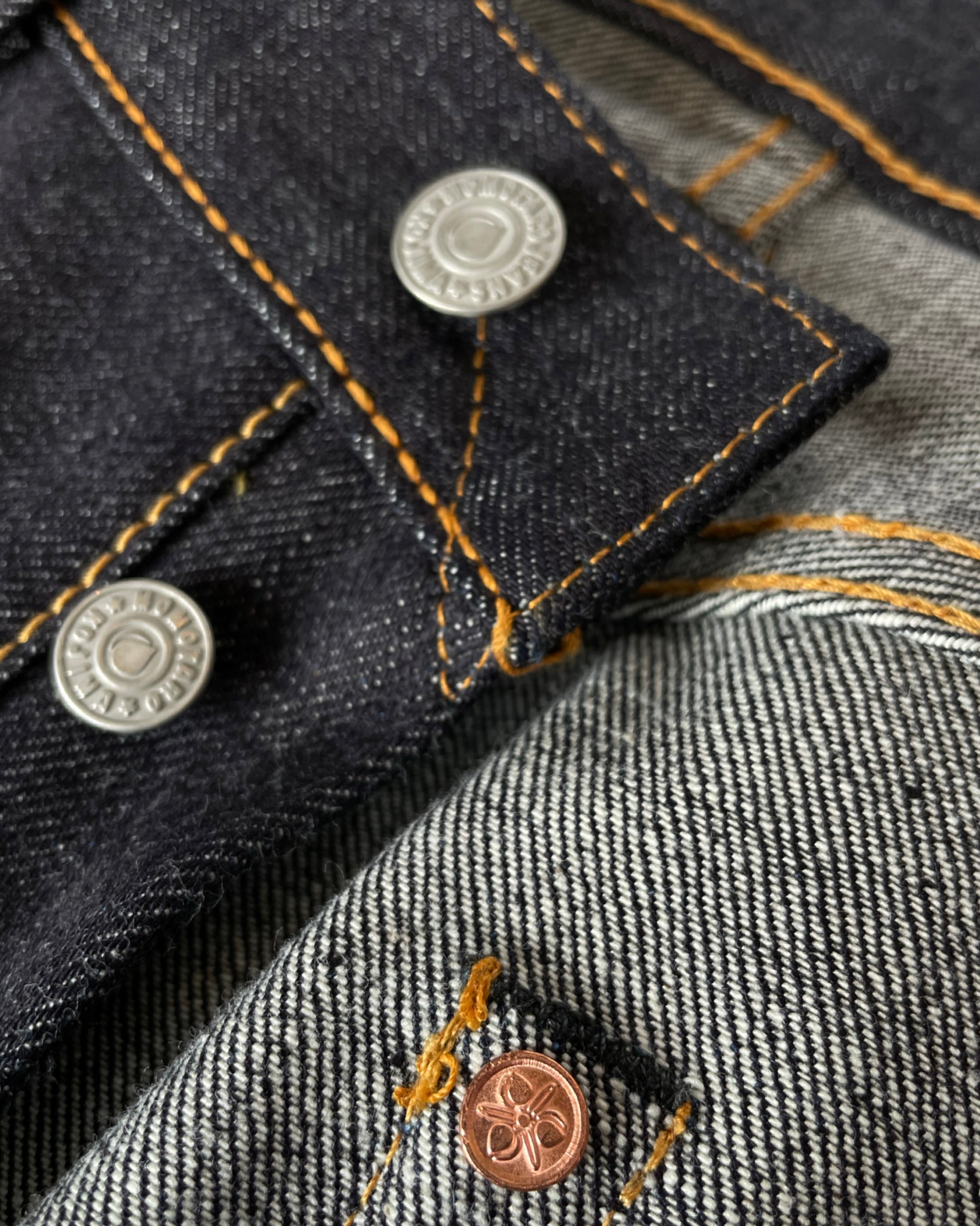 Momotaro 0906V 15.7oz Zimbabwe Cotton Classic Straight Selvedge Denim Rivet Detail